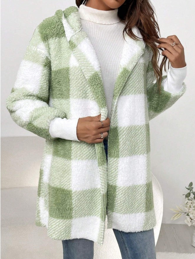 Lockere karierte Woll-Strickjacke für Damen