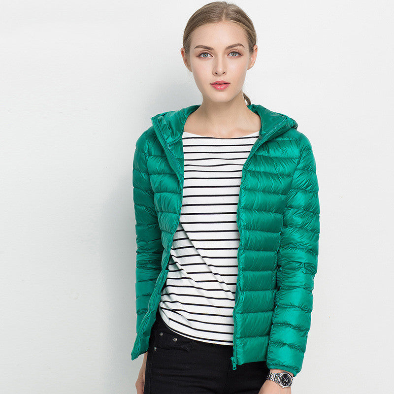 Women's Lightweight Down Jacket Short Hooded Super Lightweight