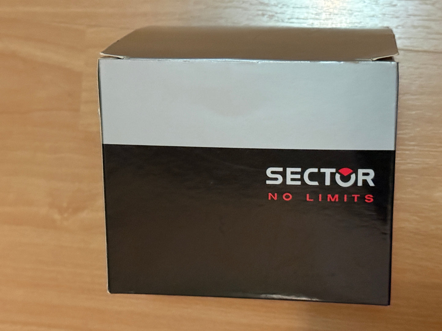 SECTOR NO-LIMITS Armbanduhr