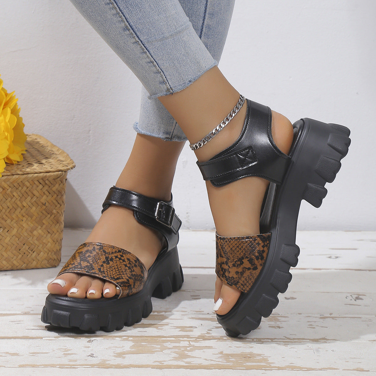 Modische, lässige Outdoor-Plateausandalen für Damen