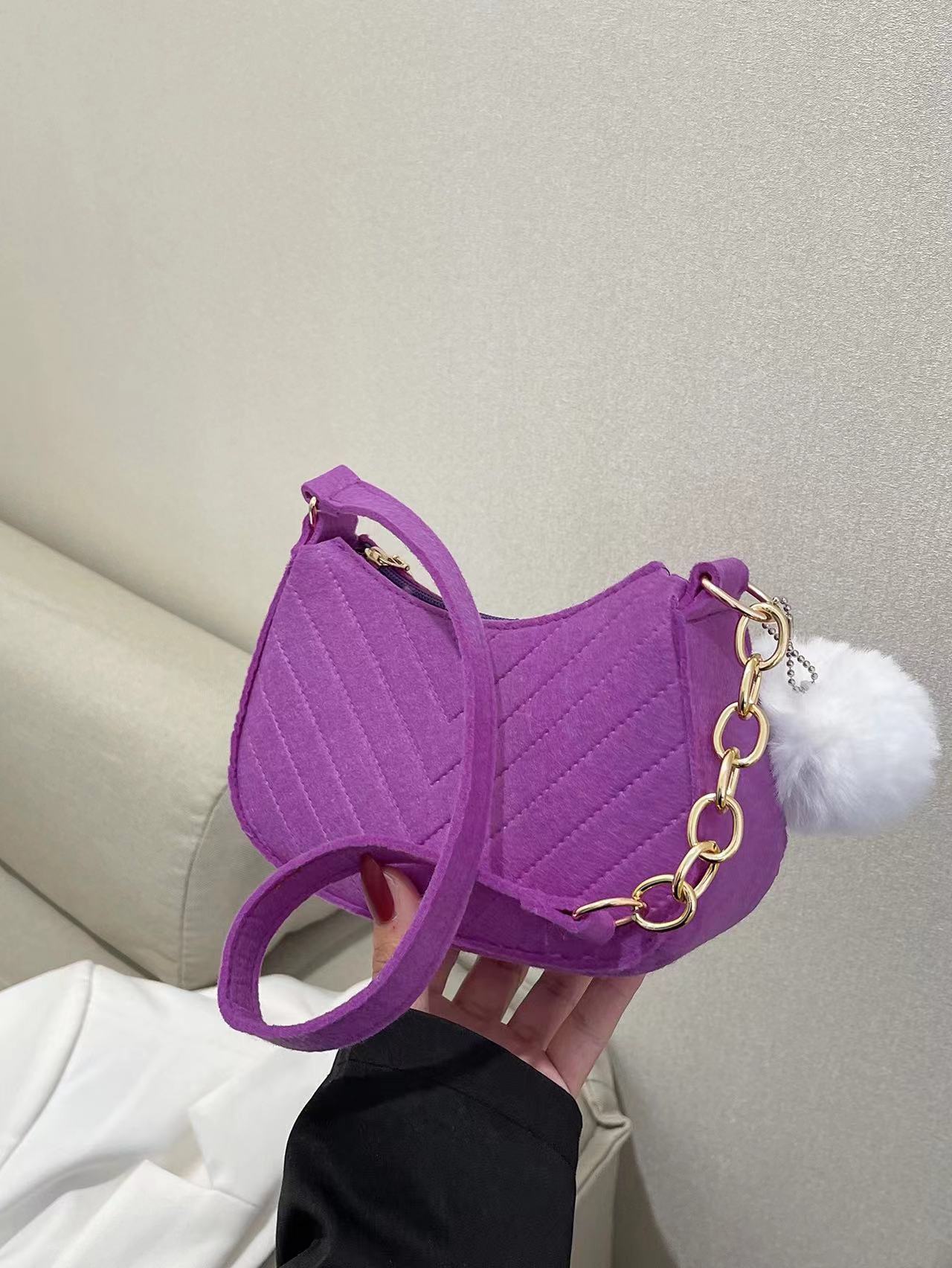Women's New Retro Solid Color Shoulder Messenger Bag