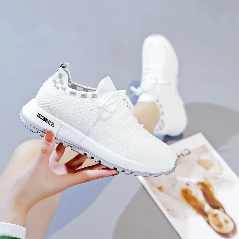 Femmes Décontracté Chaussures Simples Respirant Antidérapant Plate-Forme Chaussures de Course 2023 Mode Automne Blanc À Lacets Baskets Chaussures pour Femmes