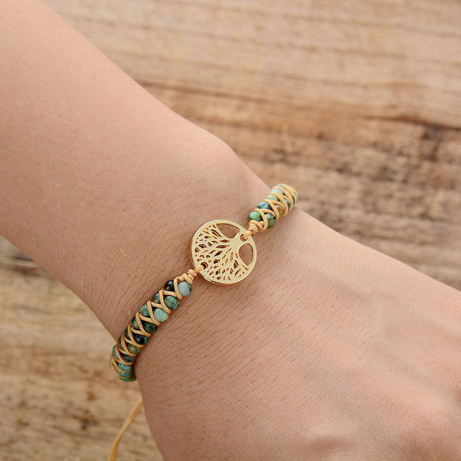 Handmade Jewelry made of natural stone hand-woven ladies bracelet