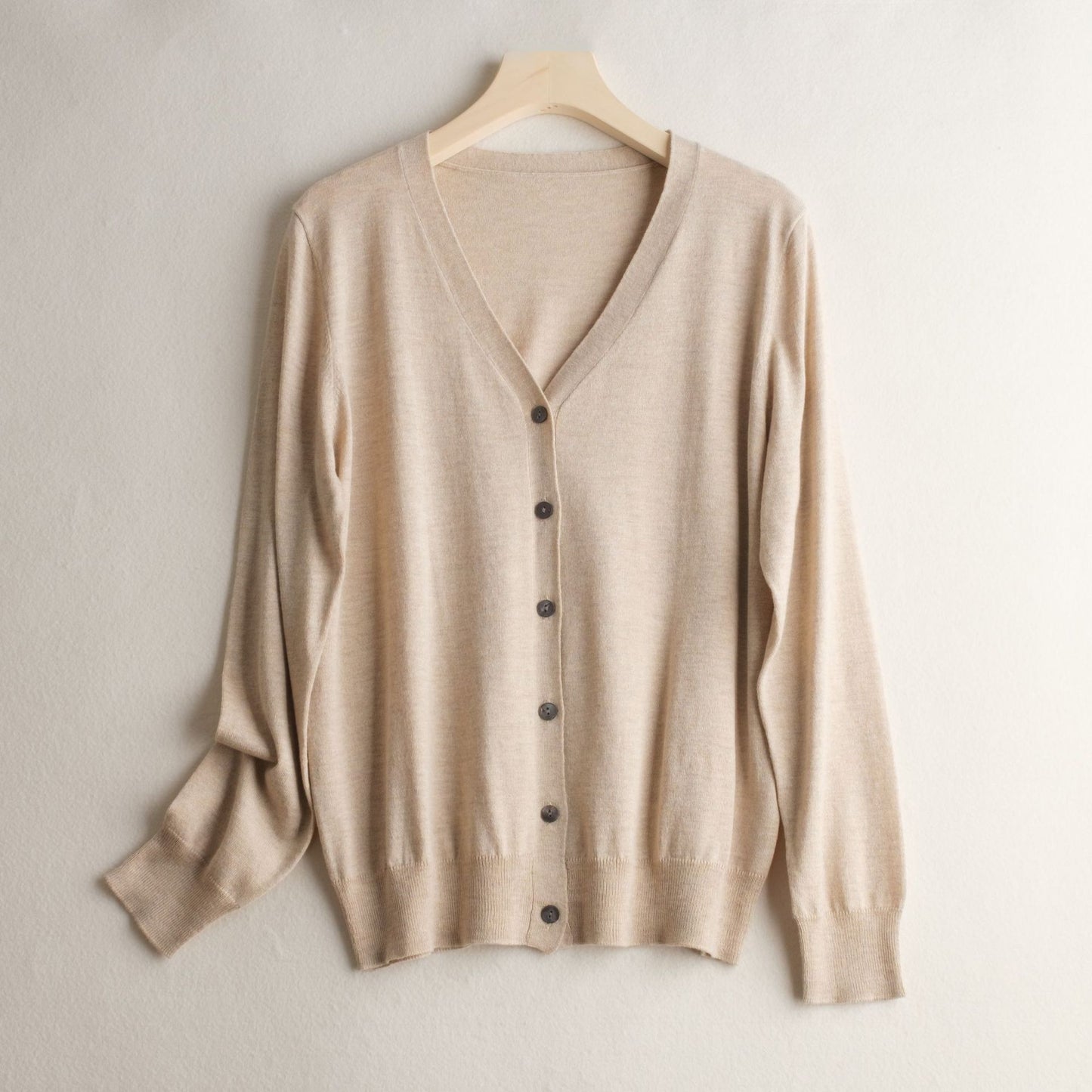 Women's Basic Style Commuter Coat Silk Knitted Cardigan Sweater