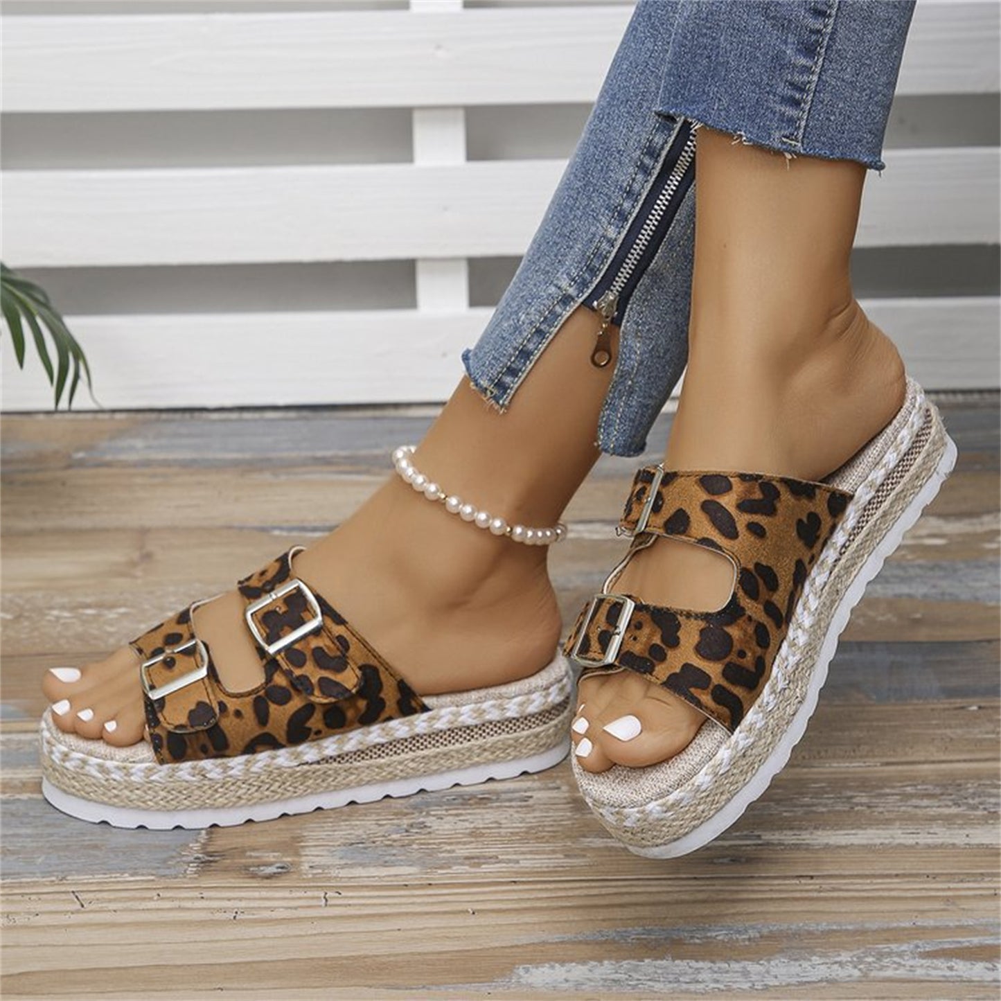 Women Summer Shoes Leopard Print Flat Sandals Hemp Sandals With Thick Soles