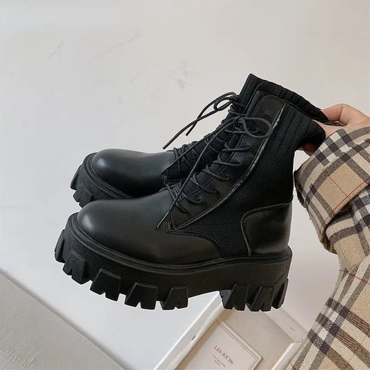 Women Boots Ankle Boots Patent Leather Boots for Women Lace Up Platform Boots Women Autumn Winter Keep Warm Non-slip Short Booties Ladies