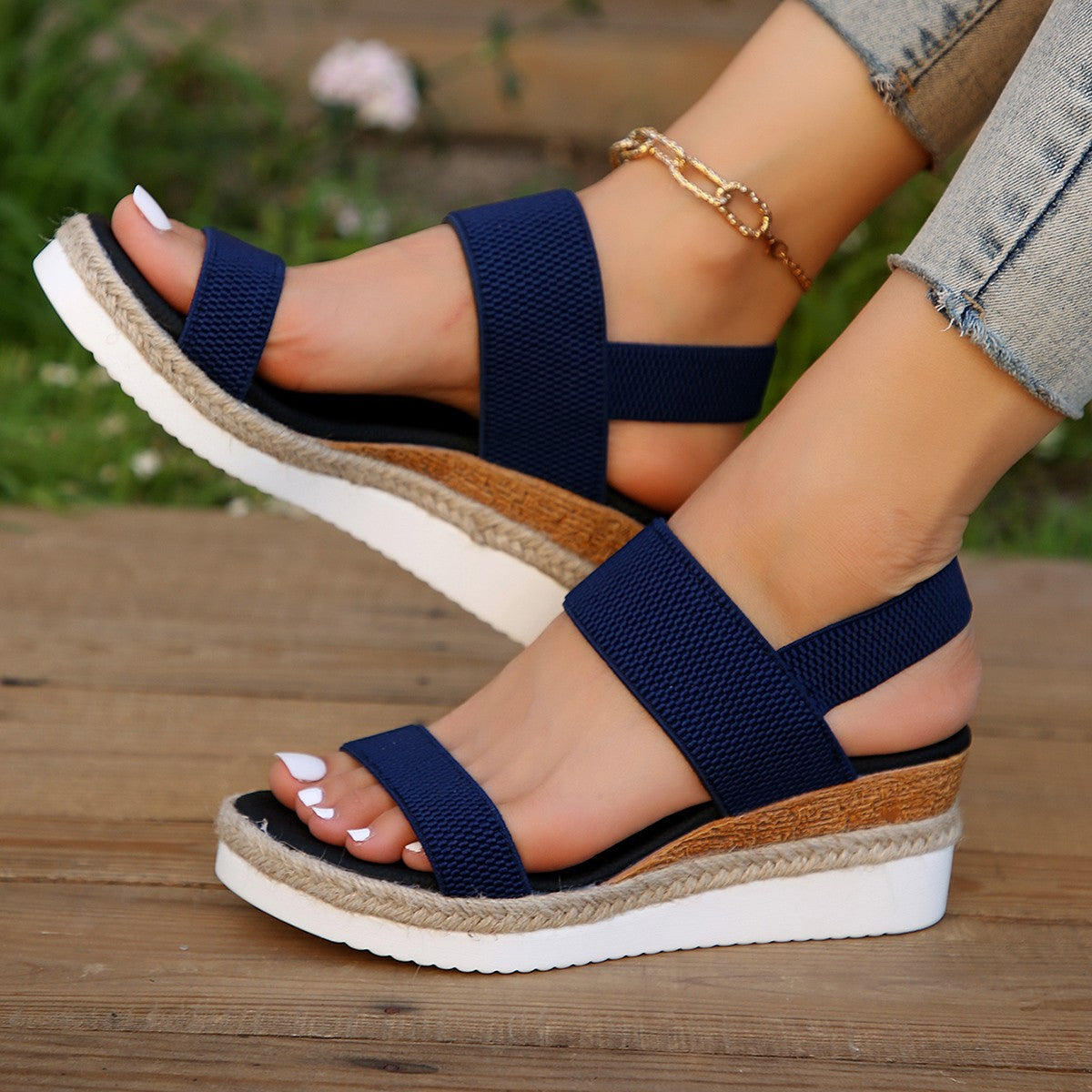 Women's Peep Toe Plus Size Buckle Wedge Platform