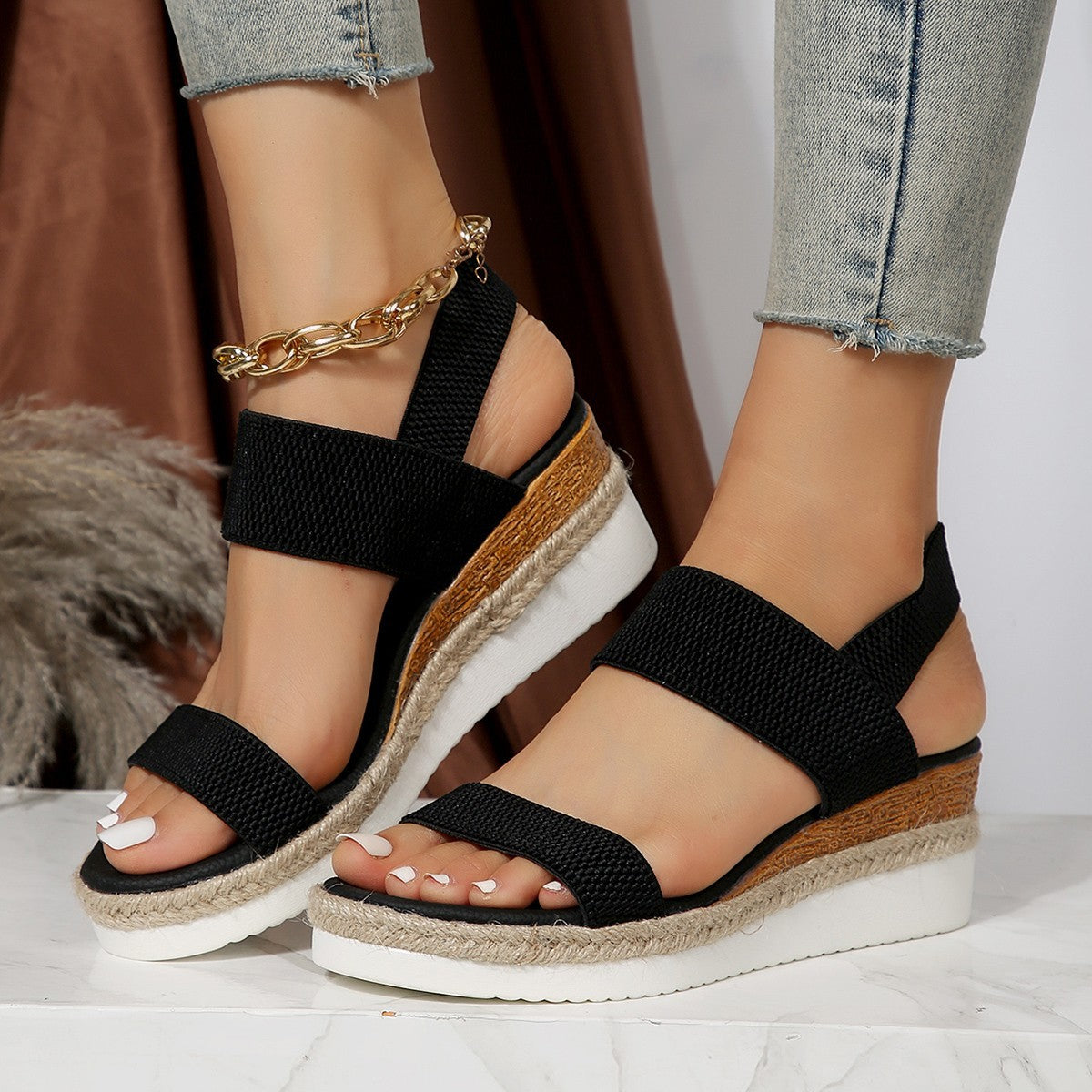 Women's Peep Toe Plus Size Buckle Wedge Platform