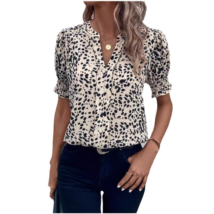 Women's shirt with V-neck, short sleeves