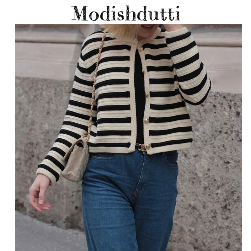 Women High Quality 2024 Spring Autumn Women Chic Button Knitted Sweater Cardigans Female Casual Long Sleeve Coat Ladies