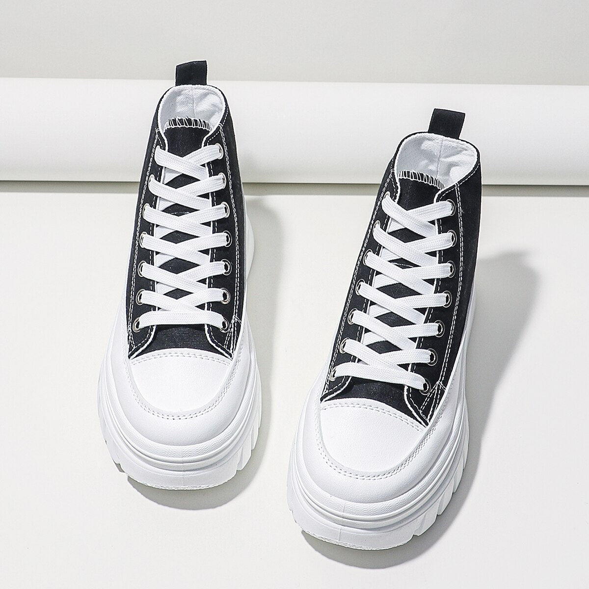 Women's Lace-Up High Top Flatform Canvas Shoes