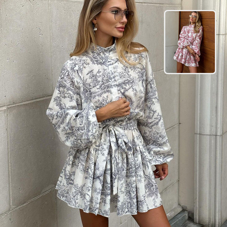 Summer dress with puff sleeves, lapel band and A-line cut