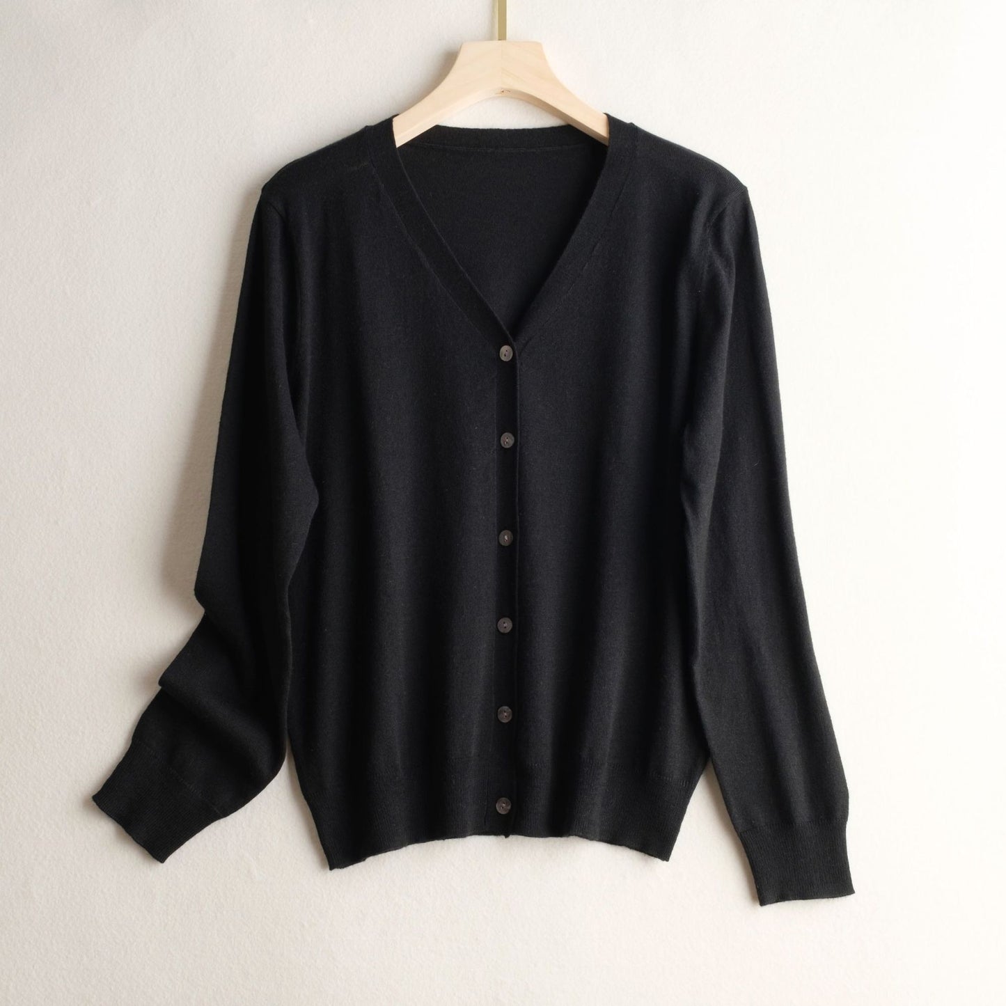 Women's Basic Style Commuter Coat Silk Knitted Cardigan Sweater