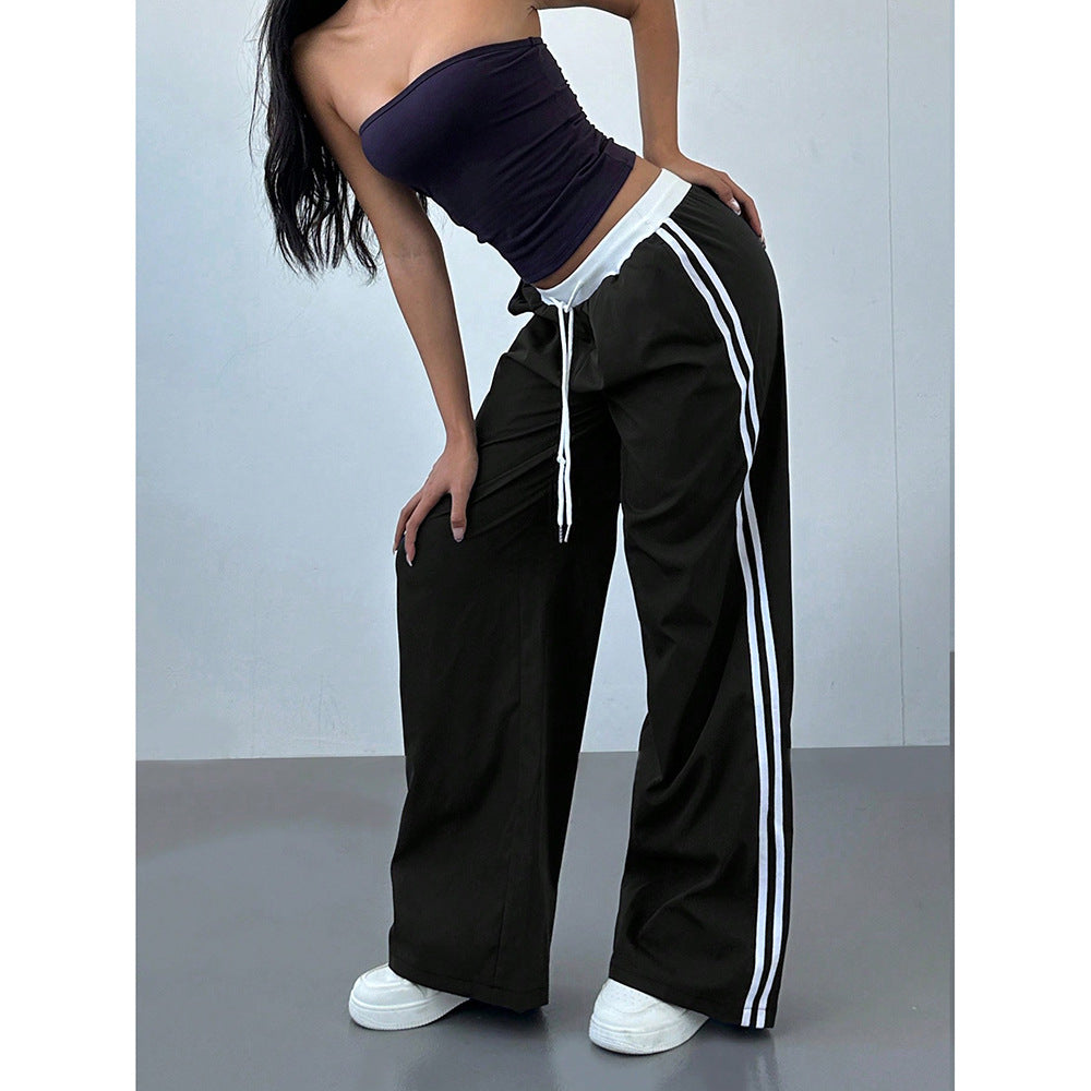 Lässige, trendige lange Hose mit Digi-Druck – perfekt zu Kombinieren